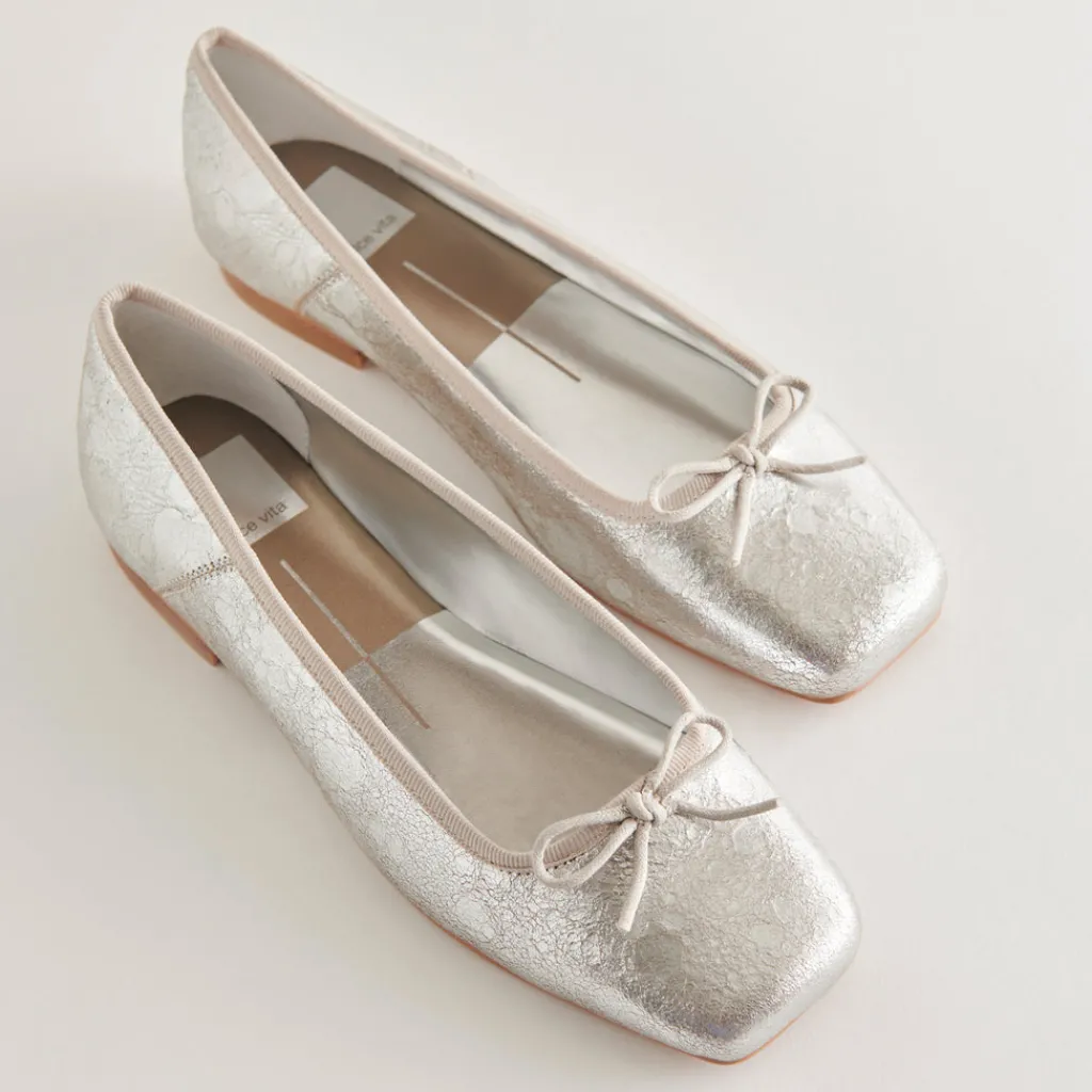 DOLCE VITA Flats & Loafers*Anisa Ballet Flats Silver Distressed Leather