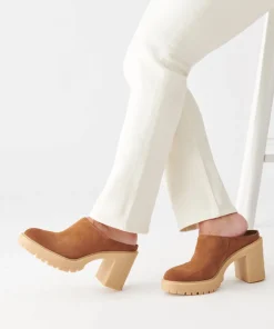 DOLCE VITA Mules & Clogs*Carry Heels Camel Suede