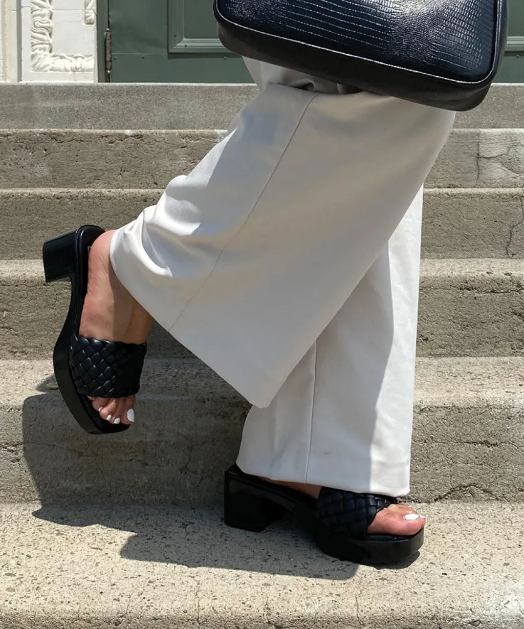 DOLCE VITA Mules & Clogs*Goldy Sandals Black Stella