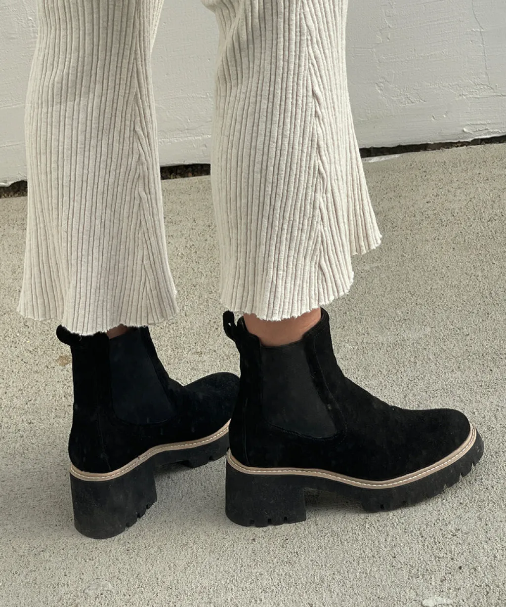 DOLCE VITA Boots & Booties*Hawk H2O Booties Onyx Suede