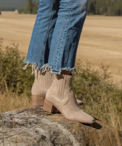 DOLCE VITA Boots & Booties*Irnie Booties Taupe Suede