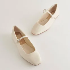 DOLCE VITA Flats & Loafers*Reyes Ballet Flats Ivory Leather