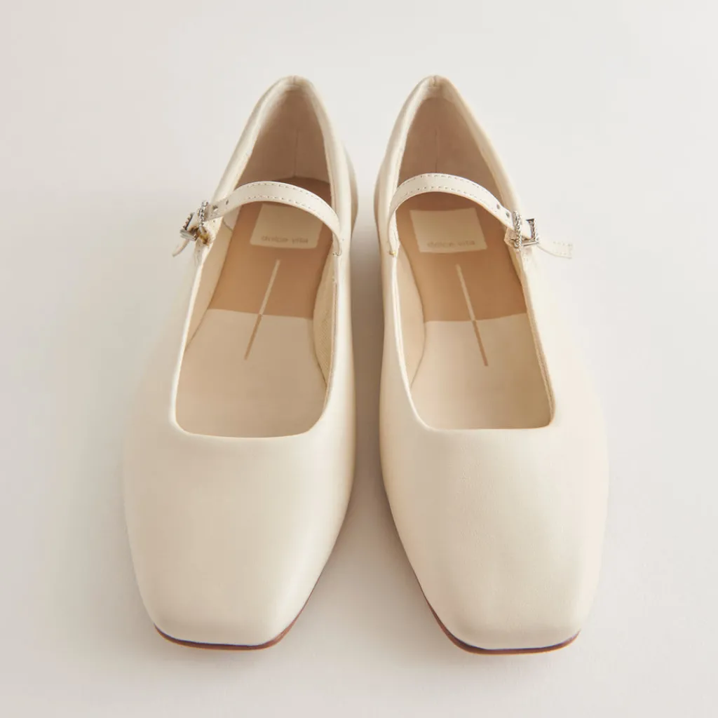 DOLCE VITA Flats & Loafers*Reyes Ballet Flats Ivory Leather