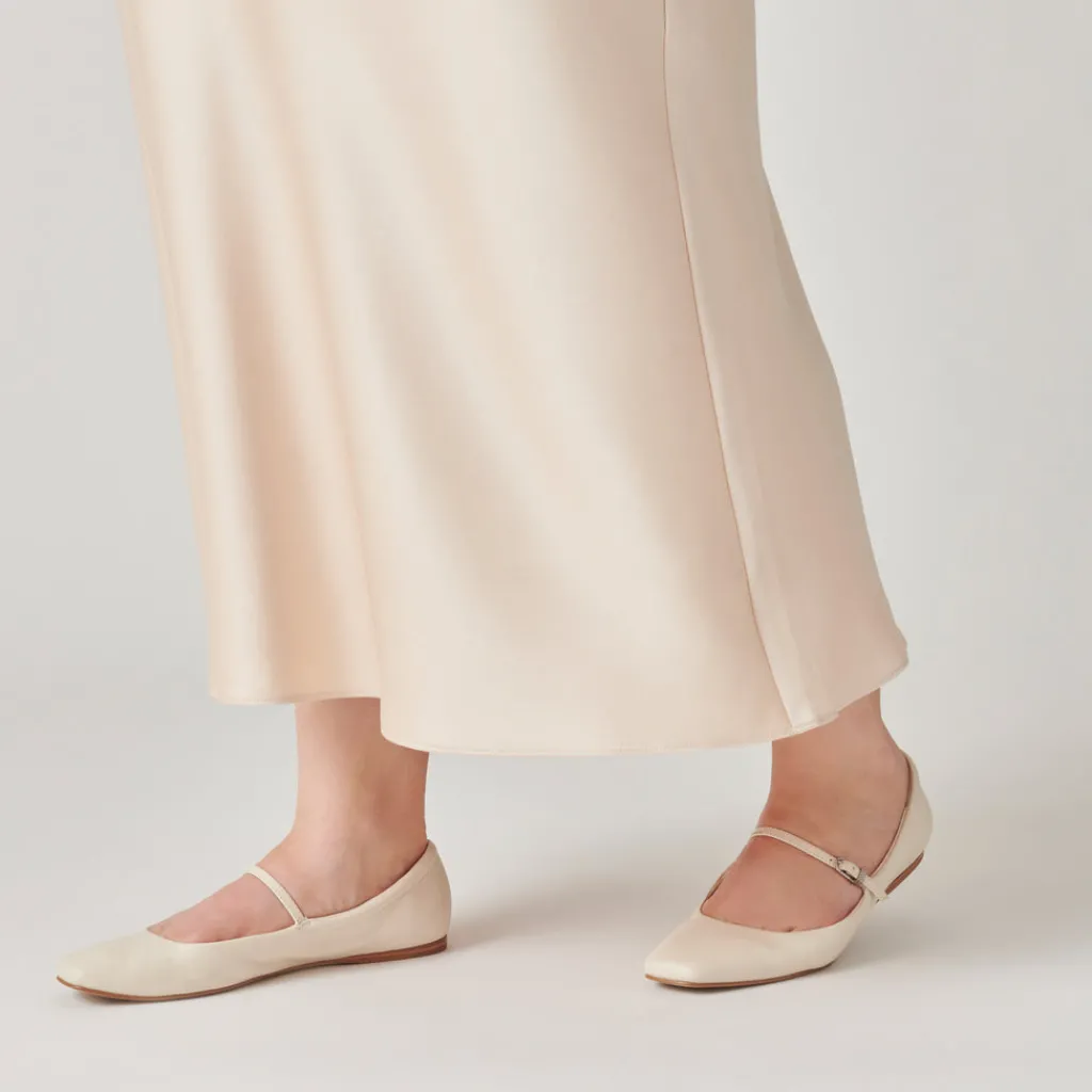 DOLCE VITA Flats & Loafers*Reyes Ballet Flats Ivory Leather