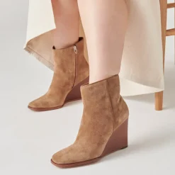 DOLCE VITA Boots & Booties*Susann Booties Chestnut Suede