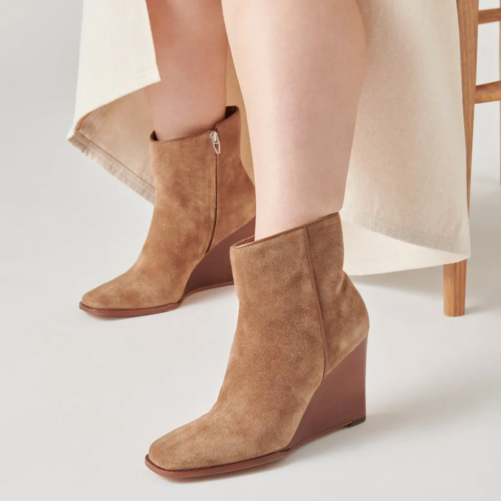 DOLCE VITA Boots & Booties*Susann Booties Chestnut Suede