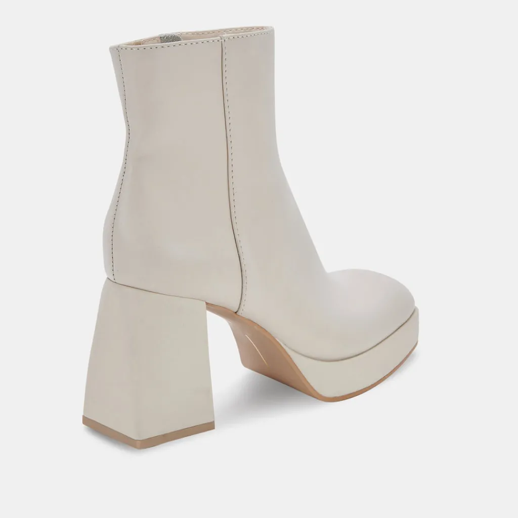 DOLCE VITA Boots & Booties*Ulyses Boots Ivory Leather